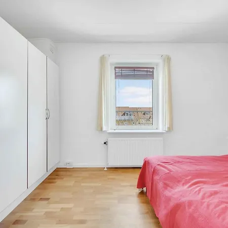 With Sea View In Apartman